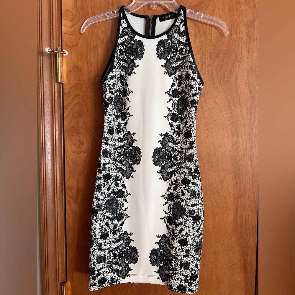 B Darlin - Junior’s body-con dress. Worn once for a few hours.